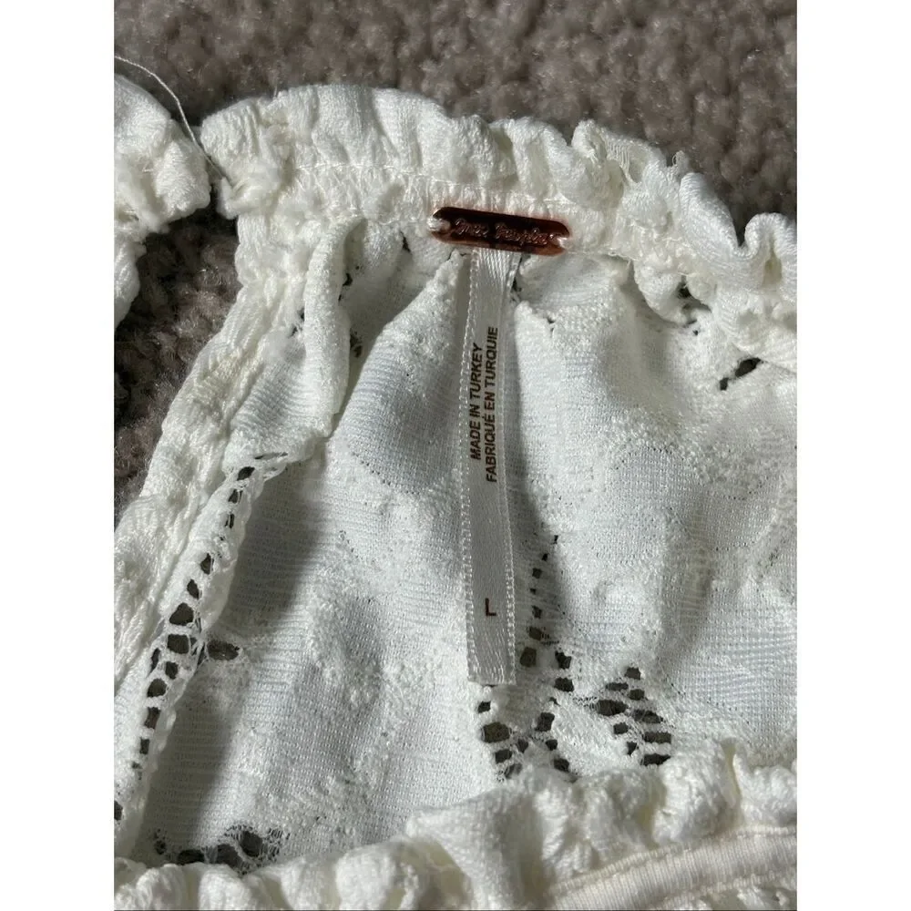 Free People‎ Olivia Lace Top size L Floral Long Bell Sleeve ivory white